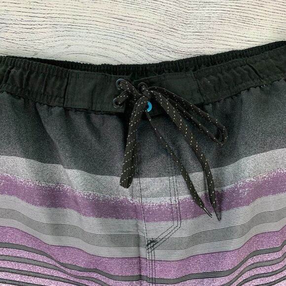 Burnside sz XL Swim Trunks Inner Liner Striped Design Elastic Waist Inseam 9" - Picture 2 of 8